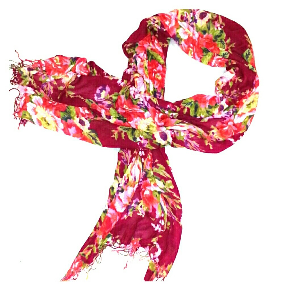 Gorgeous Polyester Multi Scarf. NWOT