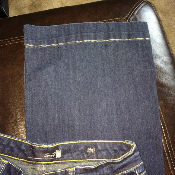 Size 6 Seven Jeans - Picture 3 of 3