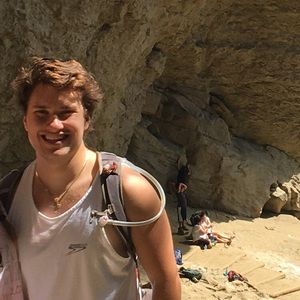 Meet your Posher, Jonathan