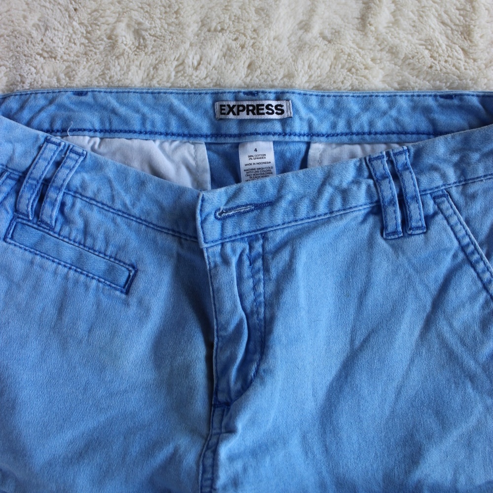 Express Shorts