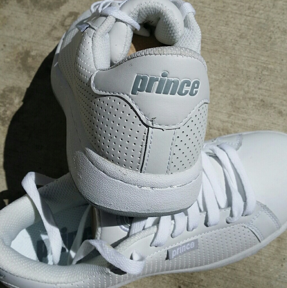 RARE PRINCE WHITE ON WHITE ON WHITE TENNIS SHOES