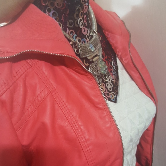 Peach-colored leather jacket - Picture 4 of 5