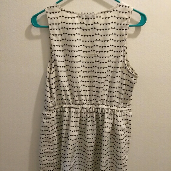 Patterned minidress - Picture 2 of 3