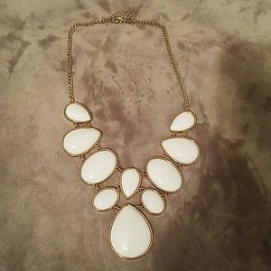 White statement necklace