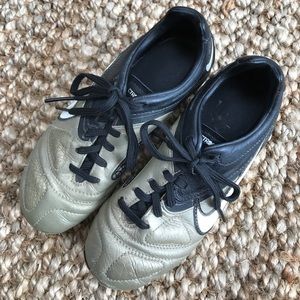 Nike CTR 360 turf soccer cleats