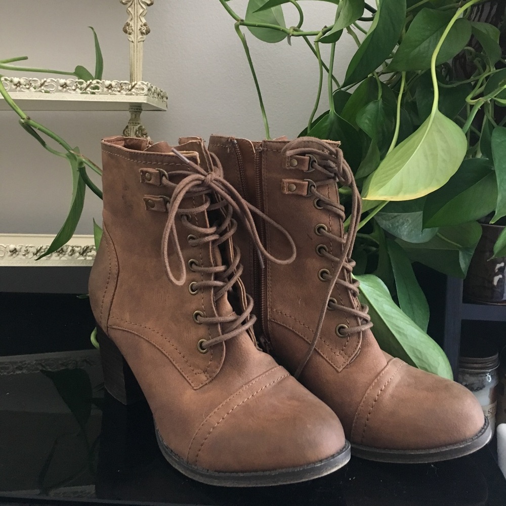 Madden Girl (Steve Madden) lace-up ankle boots