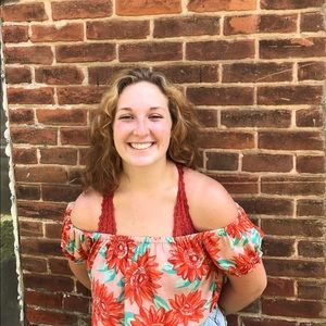 Meet your Posher, Marissa