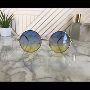 Hippie Round Frame Sunglasses Ombré Blue Yellow