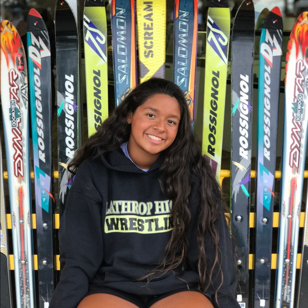 Meet your Posher, Ana