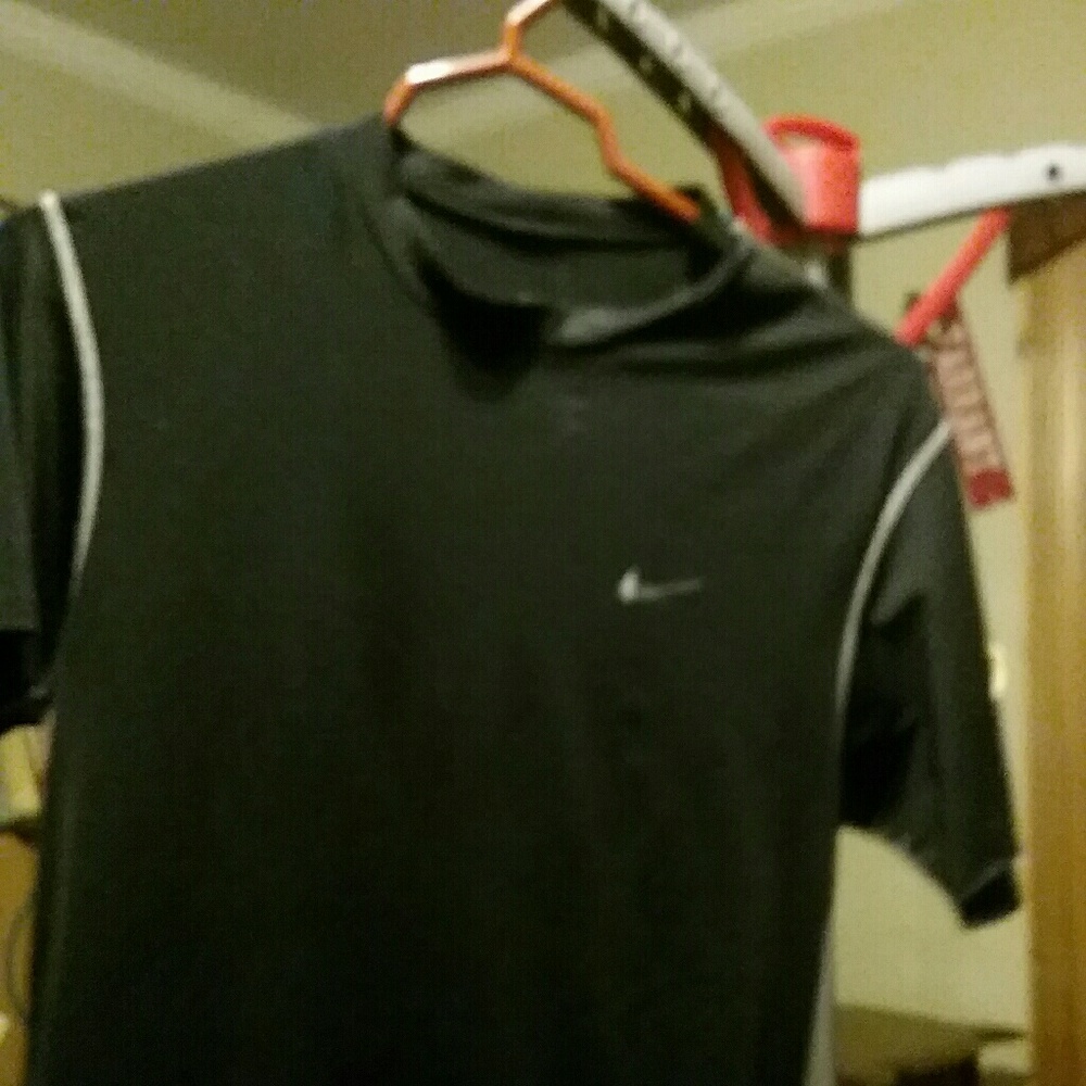 Mens Short Sleeve Fit-Dry Shirt