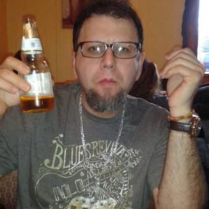 Meet your Posher, Hugo