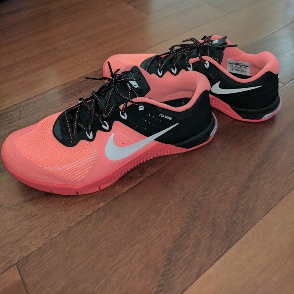 BRAND NEW NIKES