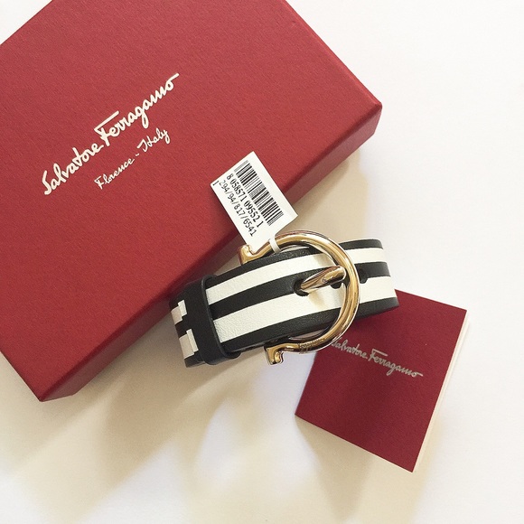 Salvatore Ferragamo Jewelry - NWT Auth Ferragamo Gancini Buckle leather bracelet