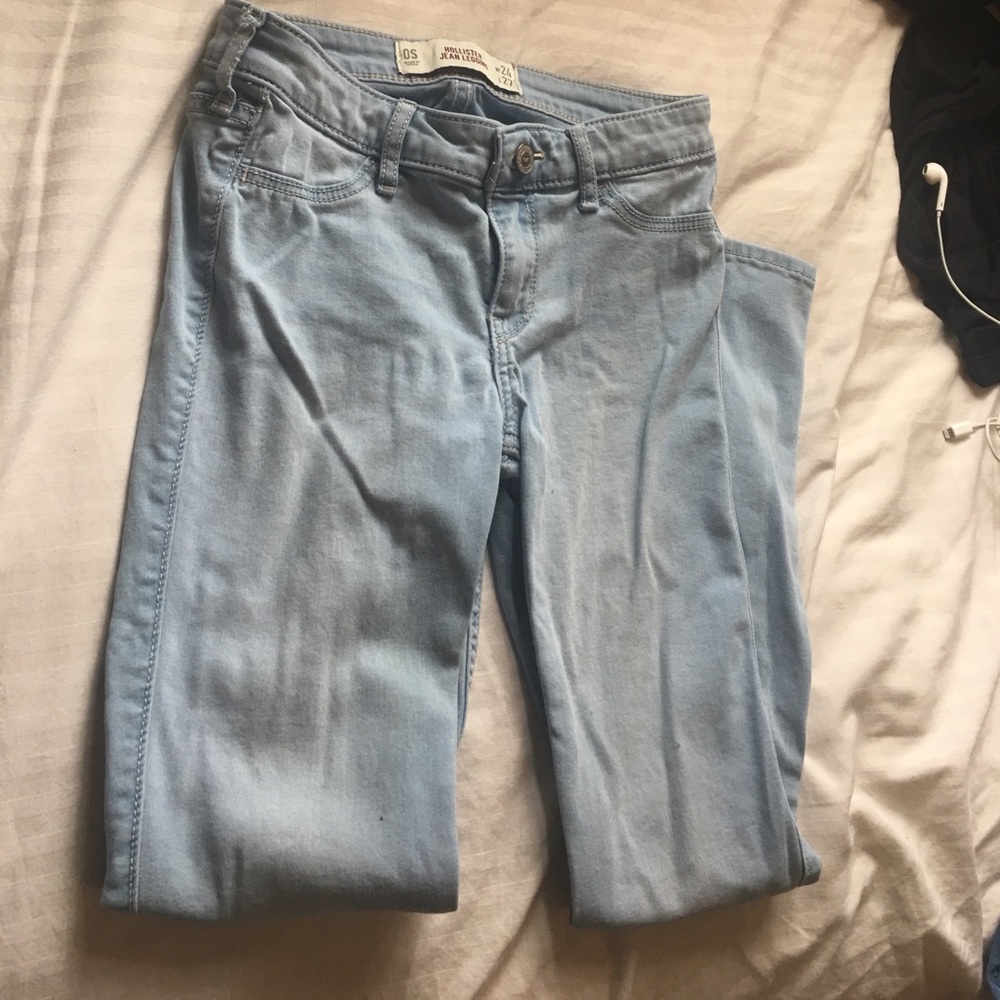Hollister skinny jeans