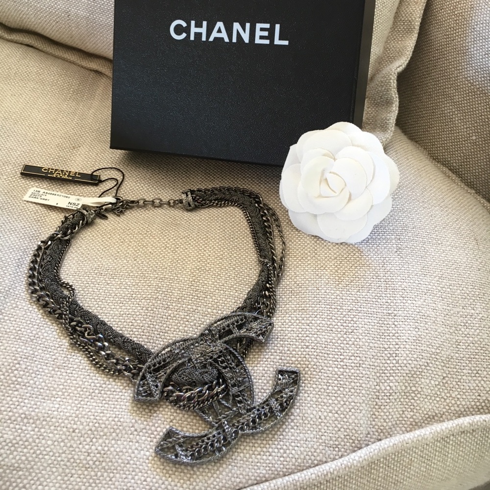 Chanel neclace