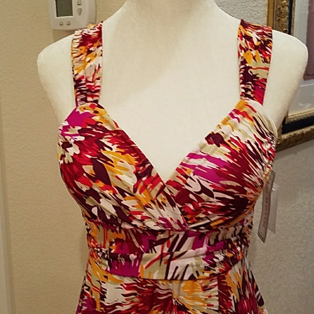 NWT Women's Sleeveless Dress