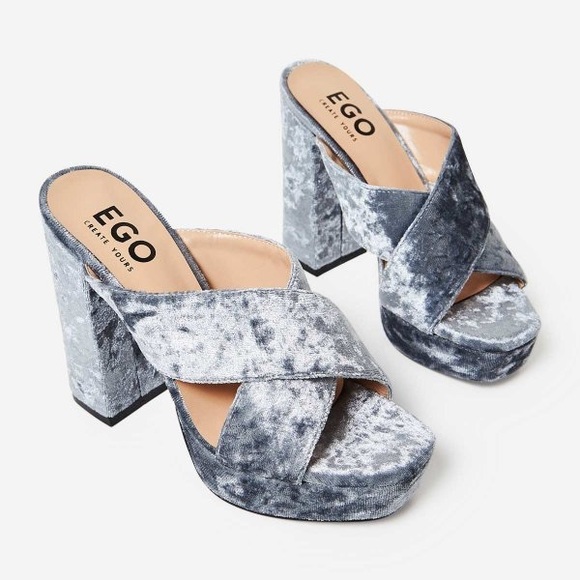 ❌SOLD❌ EGO Grey Velvet Heel Mule (BRAND NEW) - Picture 2 of 5