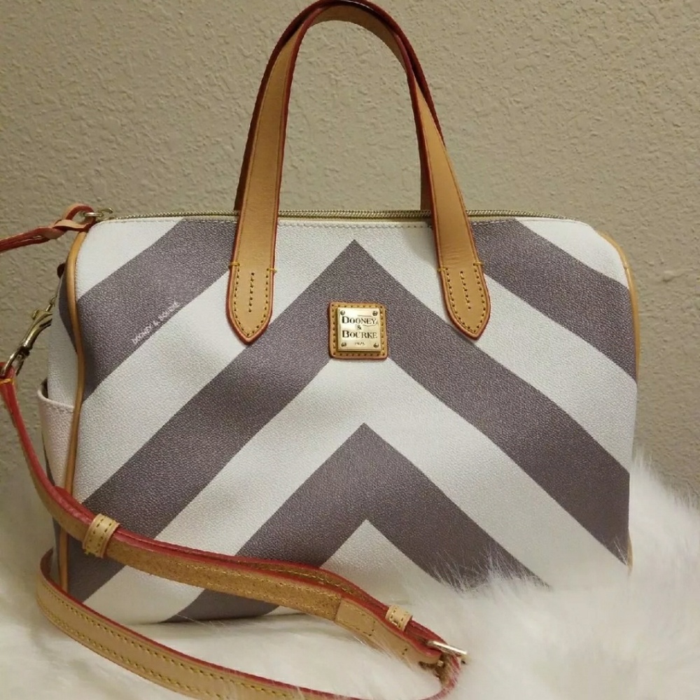 Dooney & Bourke