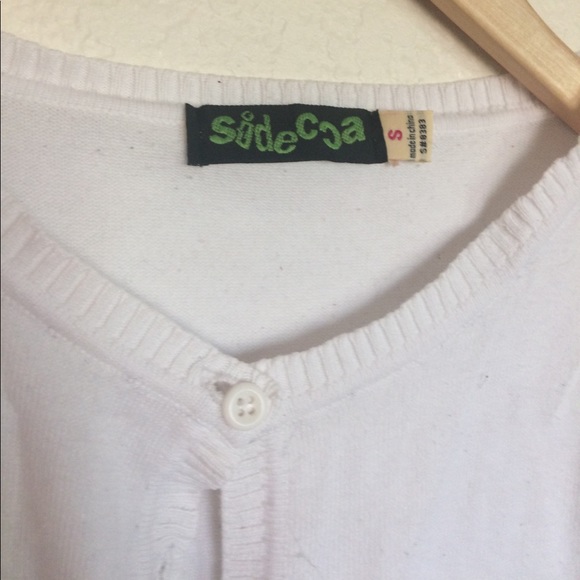 White button up cardigan - Picture 2 of 2