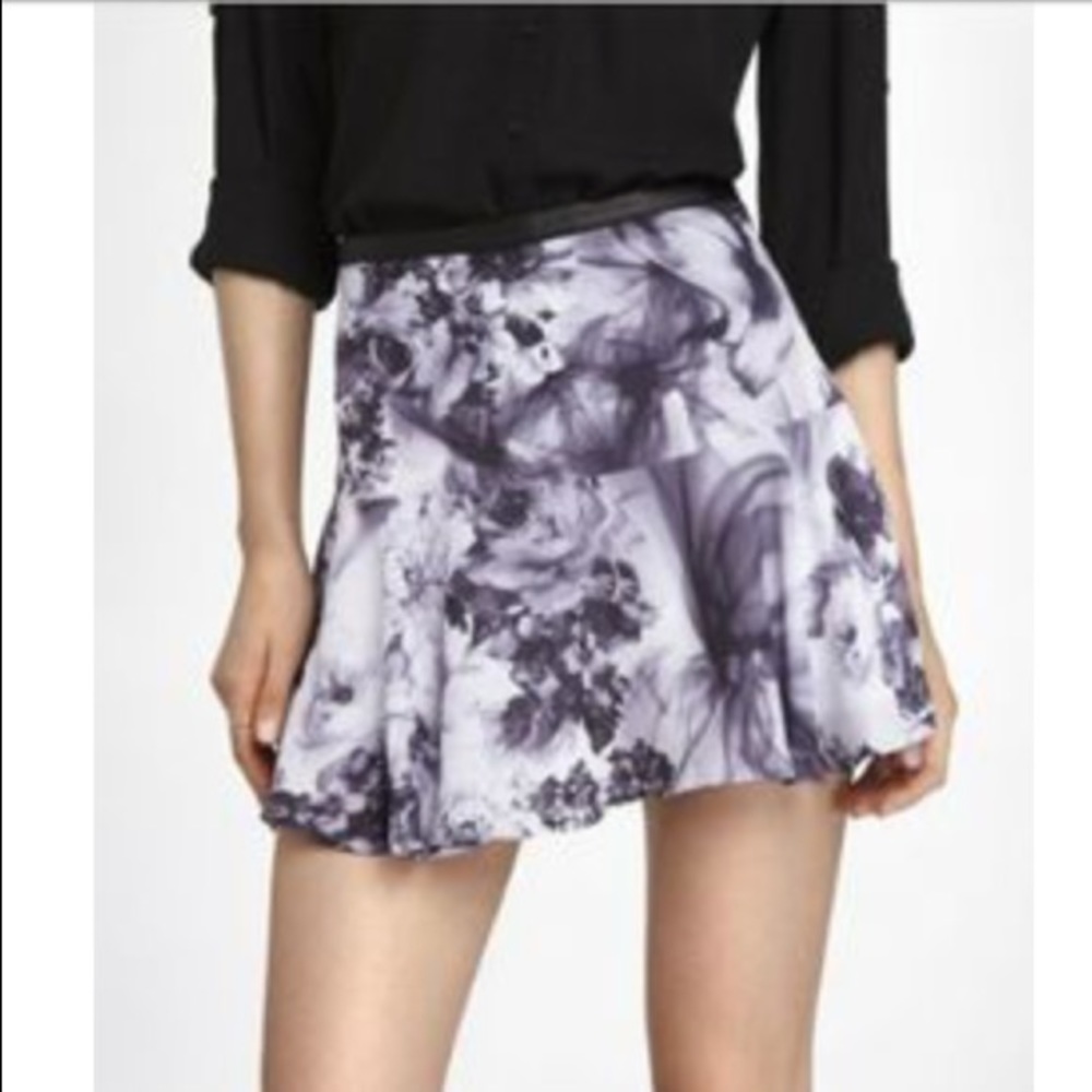EXPRESS Floral Skirt Size 2