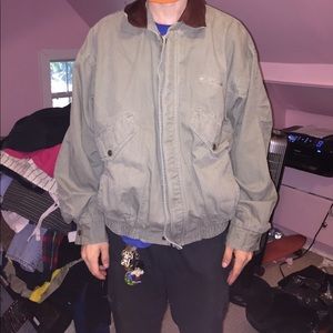 Big nice jacket!! Vintage with leather collar