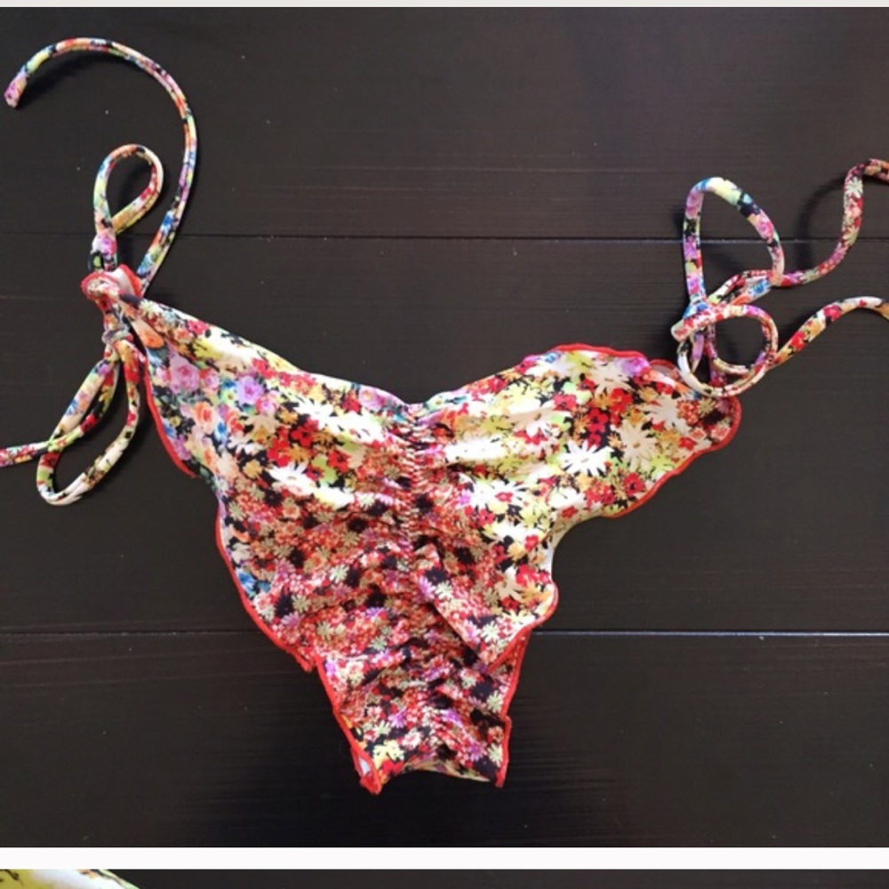 Luli Fama Brazilian bottoms