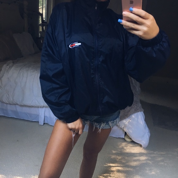 sold •• navy tommy windbreaker - Picture 3 of 7