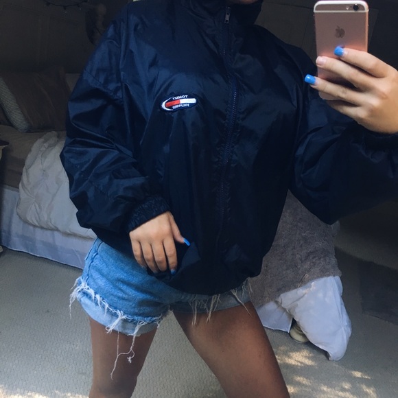 sold •• navy tommy windbreaker - Picture 4 of 7