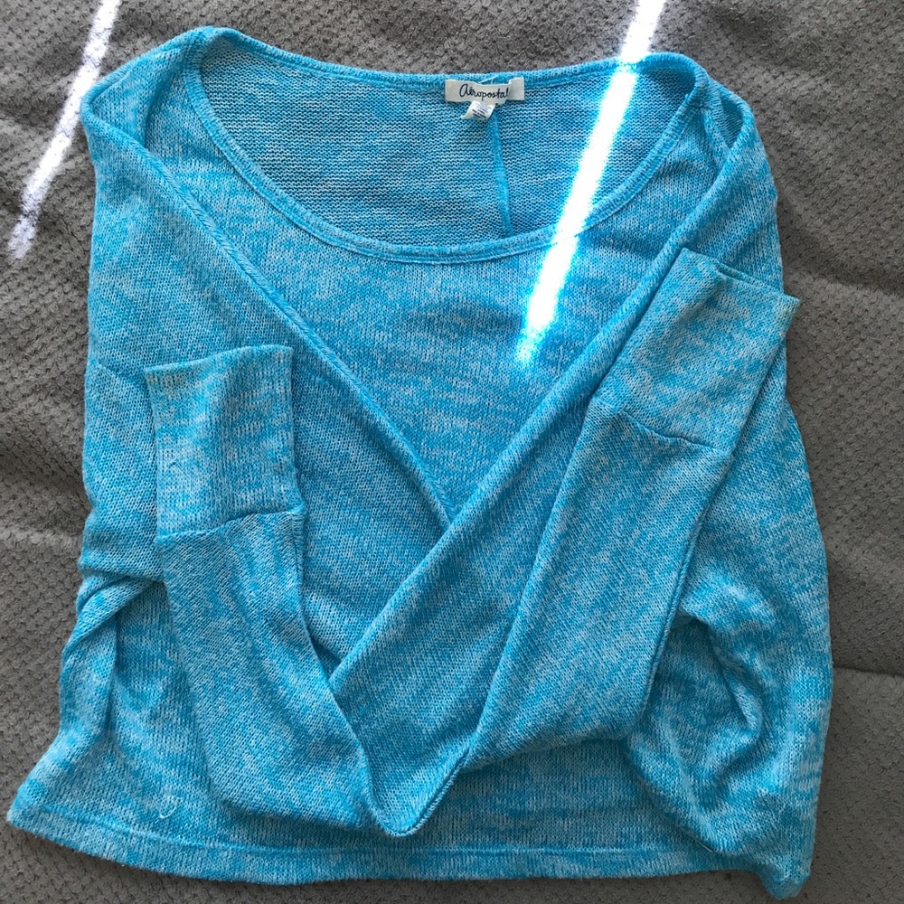 Light blue knit long sleeve tee