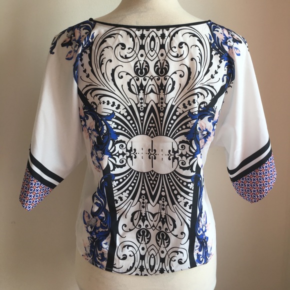 Jealous Tomato White Patterned Top - S - Picture 2 of 6