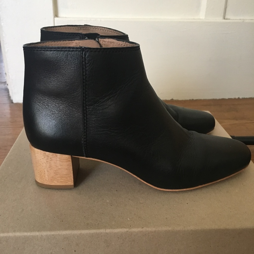 Madewell The Lucien Boot (black leather)