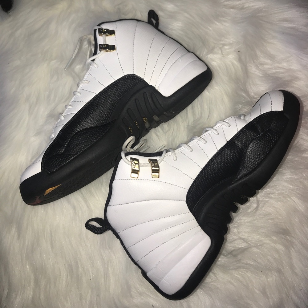 SOLD ❌❌AIR JORDAN 12 RETRO (TAXI 2013)❌❌ - Picture 3 of 8