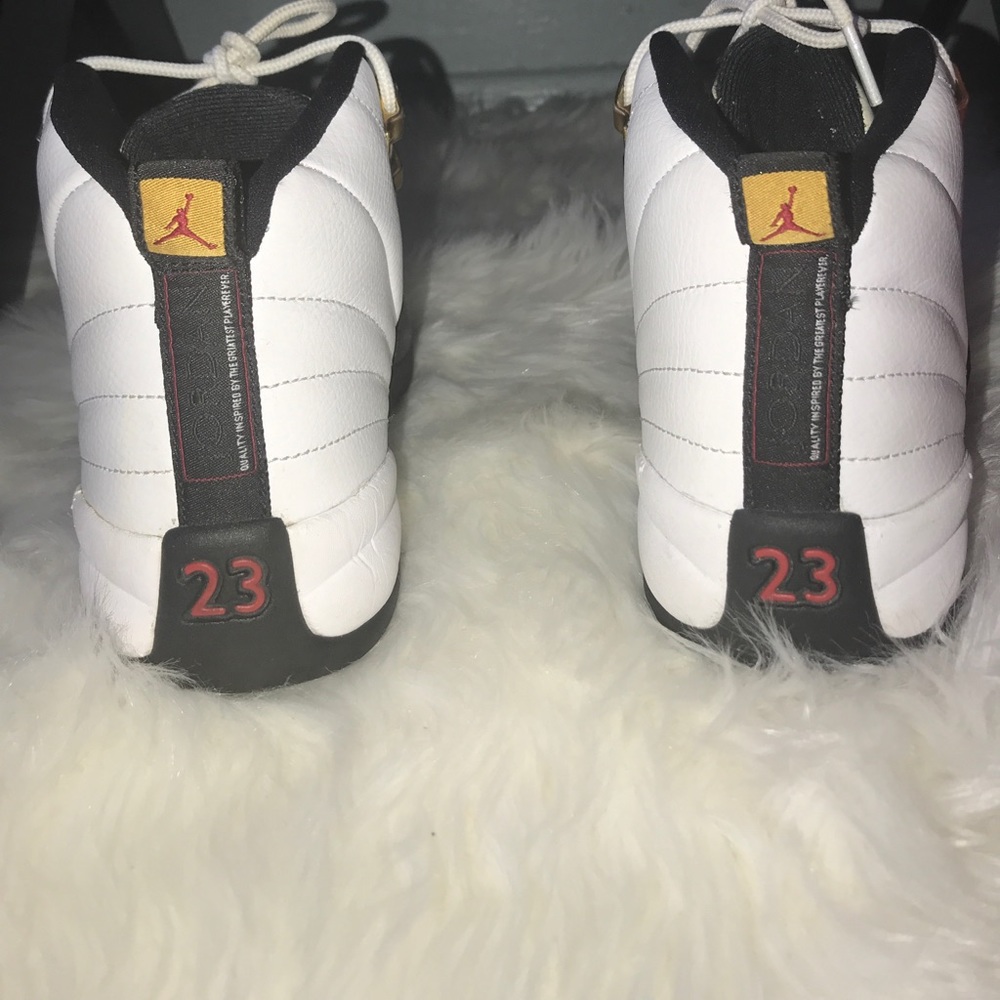 SOLD ❌❌AIR JORDAN 12 RETRO (TAXI 2013)❌❌ - Picture 4 of 8