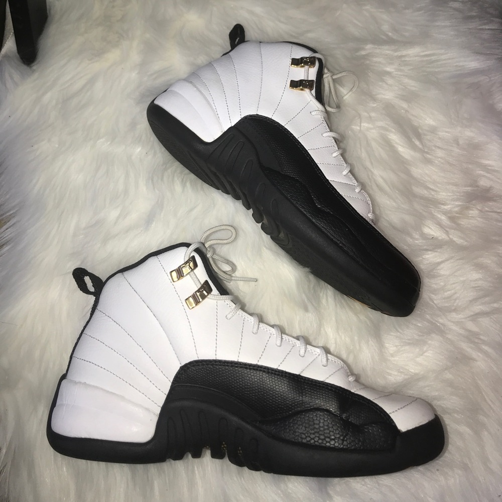 SOLD ❌❌AIR JORDAN 12 RETRO (TAXI 2013)❌❌ - Picture 6 of 8