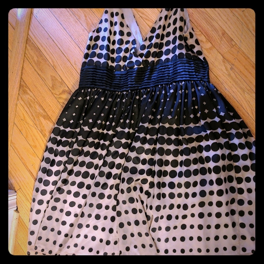 Awesome Polk a dot dress