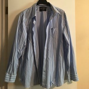 American Eagle Outfitters button down shirt