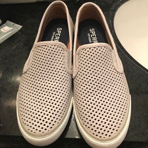 Sperry women's seaside slip ons