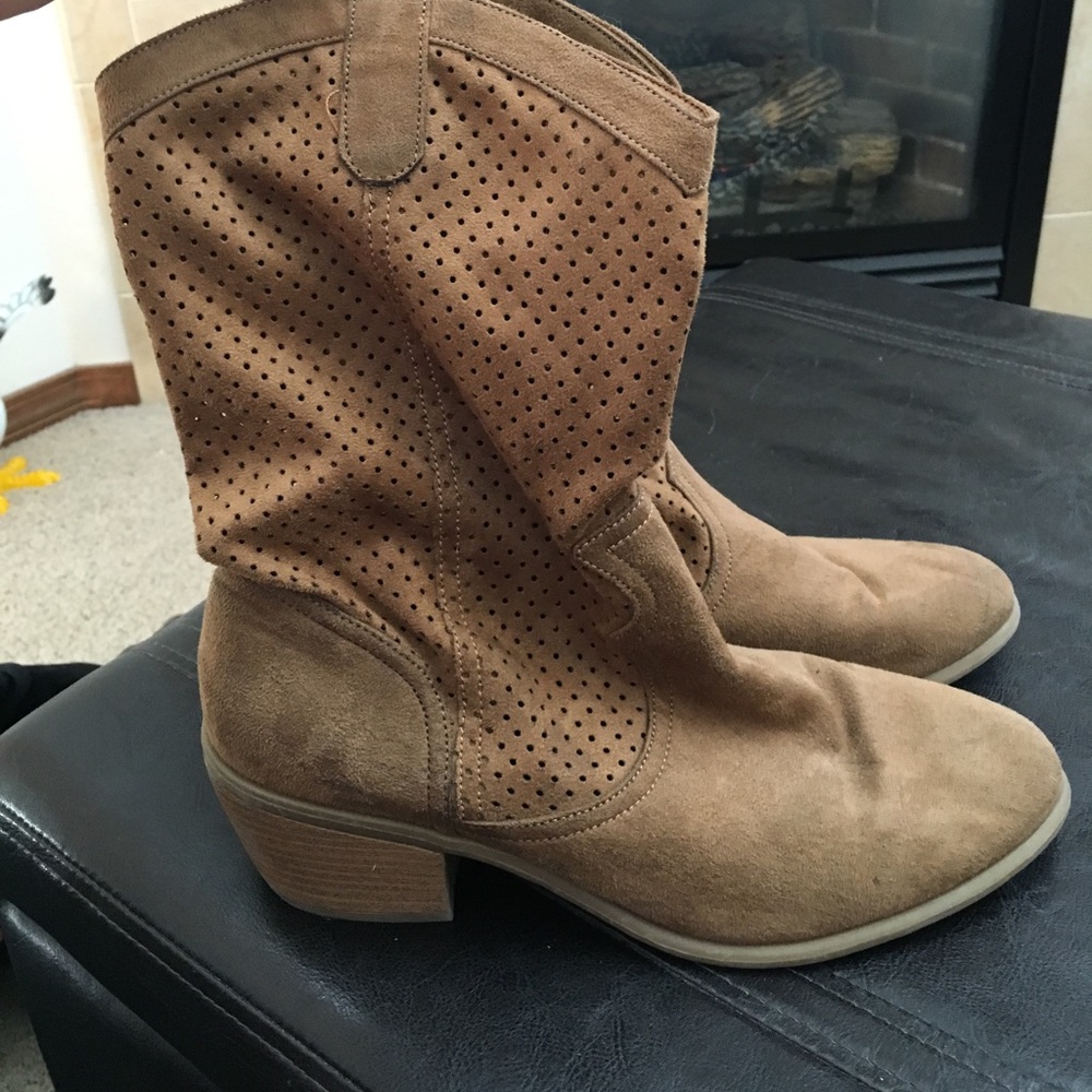 American eagle cowgirl boots