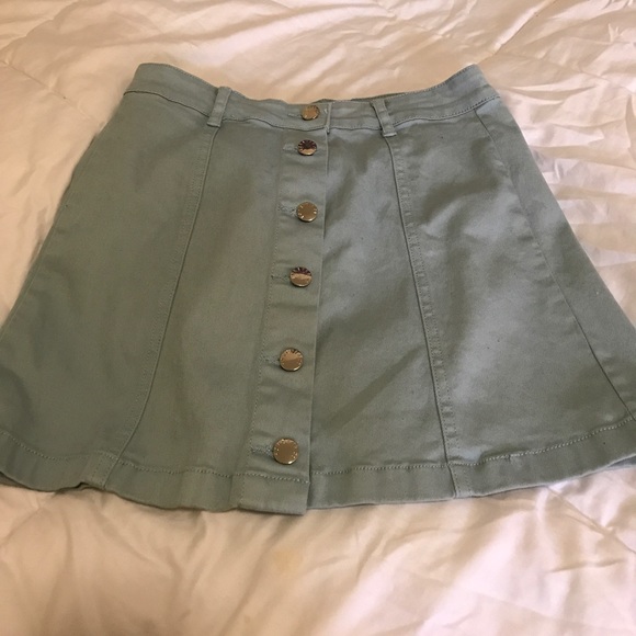 Forever 21 Light blue denim button up skirt - Picture 3 of 4