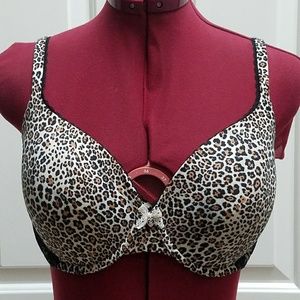 VICTORIA'S SECRET Body by Victoria