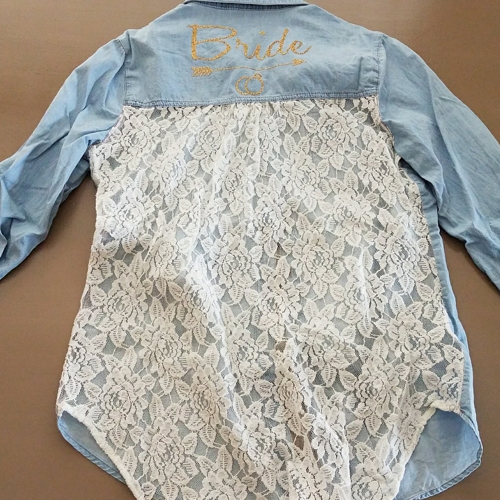 * BRIDE chambray button up