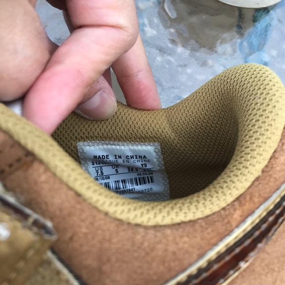 Unique Nike sneakers - Picture 5 of 6