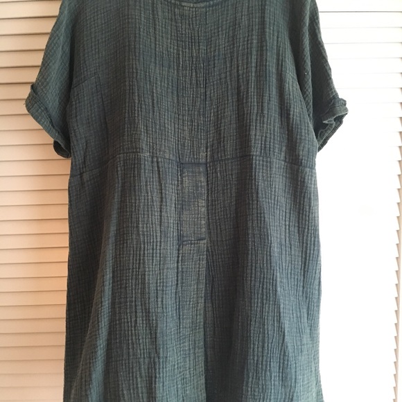 Altar'd state Free Flow Top - Picture 5 of 5