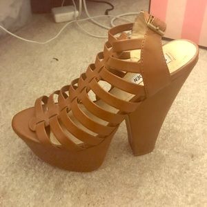 Steve Madden Strappy Wedges