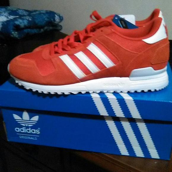 Adidas - Picture 3 of 3