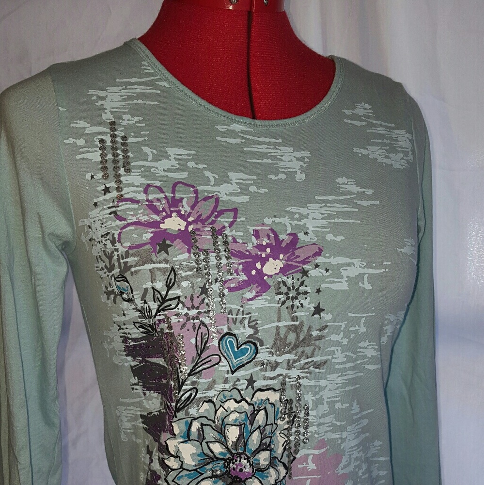 Girl's Long-sleeve Shirt size 14/16