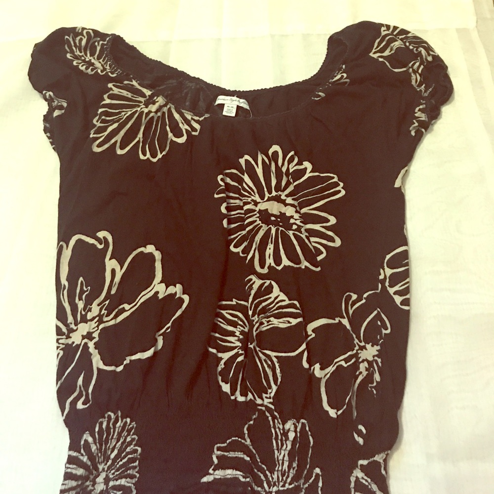 🦅American Eagle floral Blouse