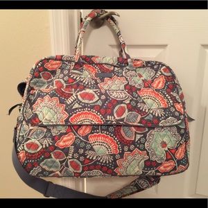 Vera Bradley Grand Traveler - Nomadic Floral