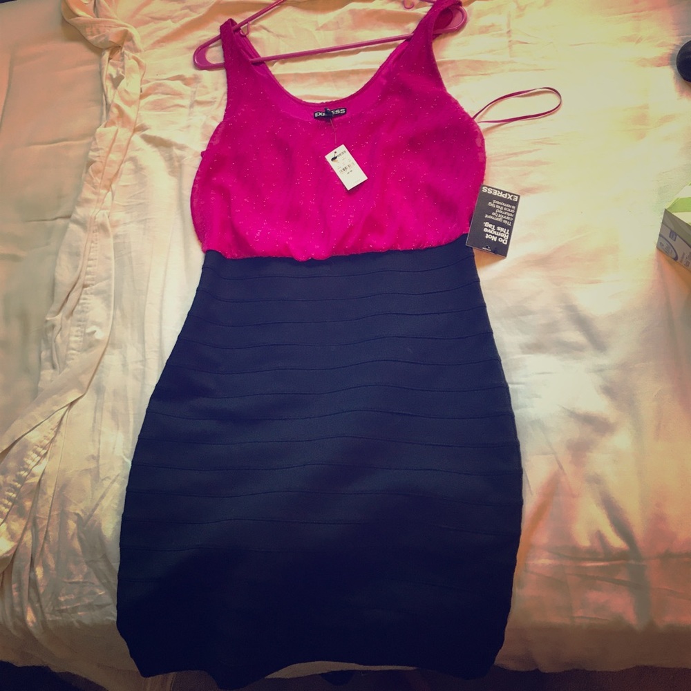 Express size M pink and black dress, never worn