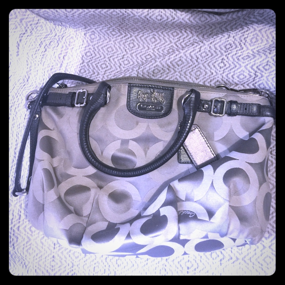 Coach shoulder bag